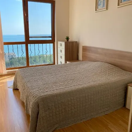 Sea View In Sveti Vlas * النايت