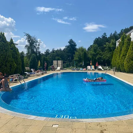 Sea View In Sveti Vlas * النايت